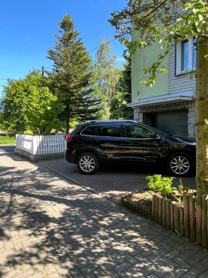 Sweet Home Cieplice Mountain View Apartament By The Main Park And Thermal Pools Jelenia Góra Exterior foto