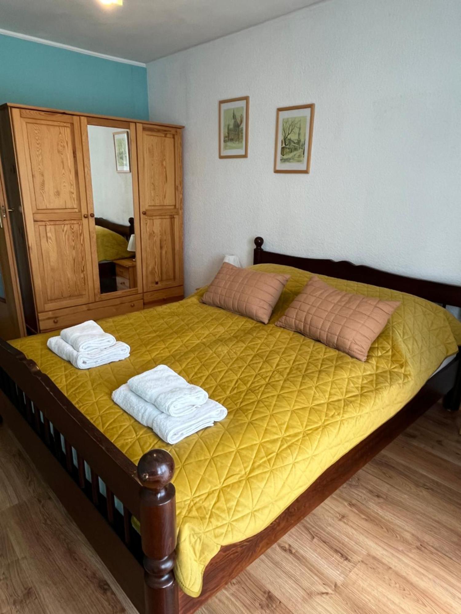 Sweet Home Cieplice Mountain View Apartament By The Main Park And Thermal Pools Jelenia Góra Exterior foto