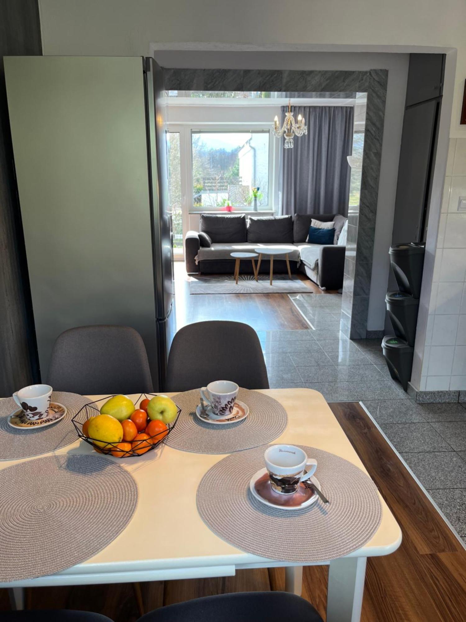 Sweet Home Cieplice Mountain View Apartament By The Main Park And Thermal Pools Jelenia Góra Exterior foto